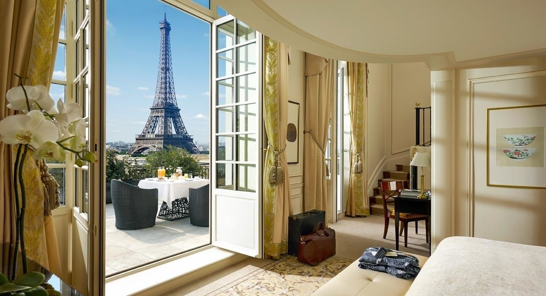 هتل در پاریس در سفر با تور فرانسه 1402