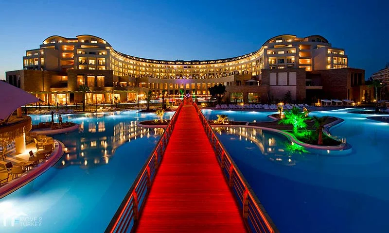بهترین هتل ها در سفر با تور آنتالیا